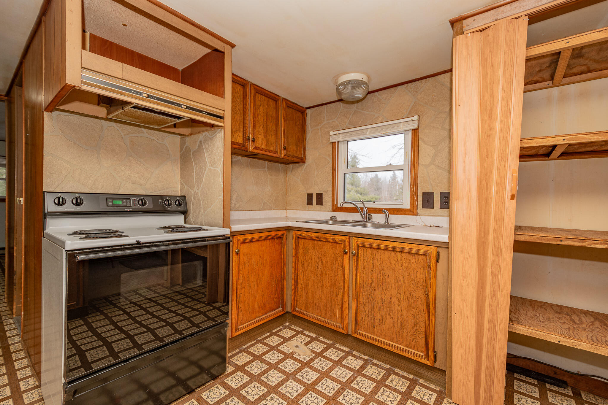 583 Higgins Road