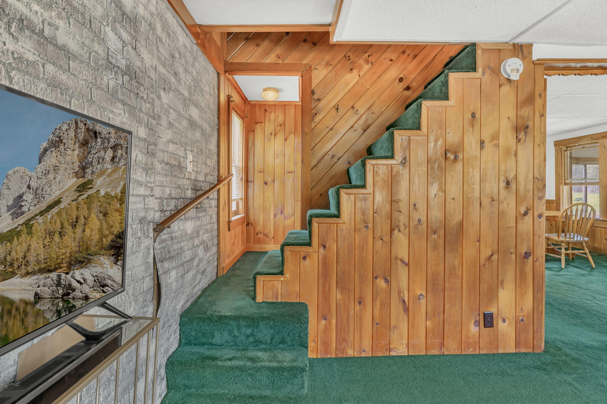 402 Webb Ridge Road