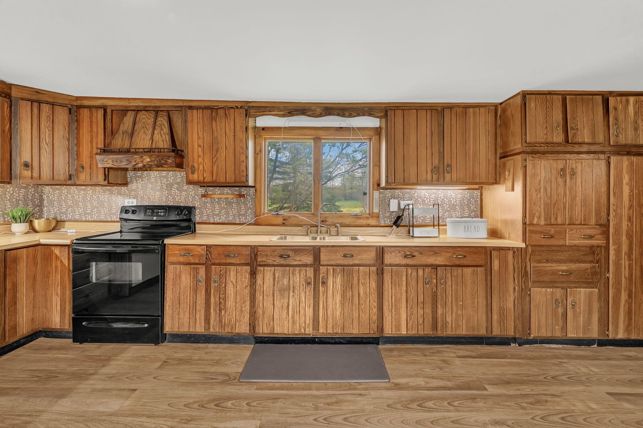 402 Webb Ridge Road
