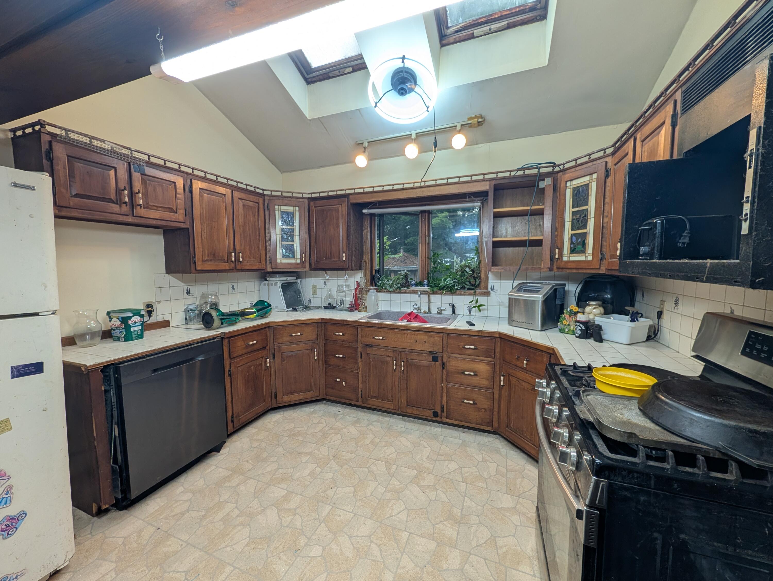 1816 Dexter Road, Dover-Foxcroft