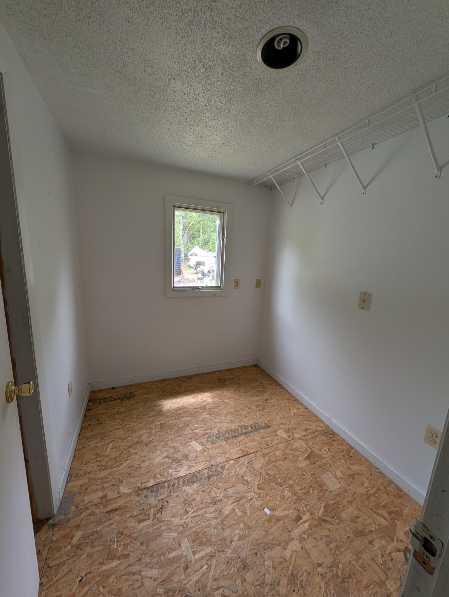 1816 Dexter Road, Dover-Foxcroft