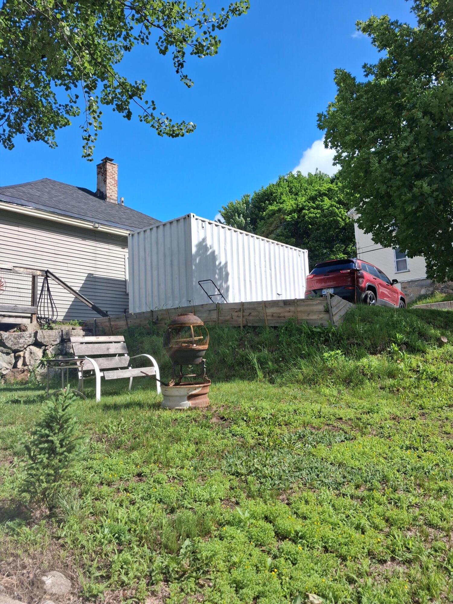 205 Pine Street