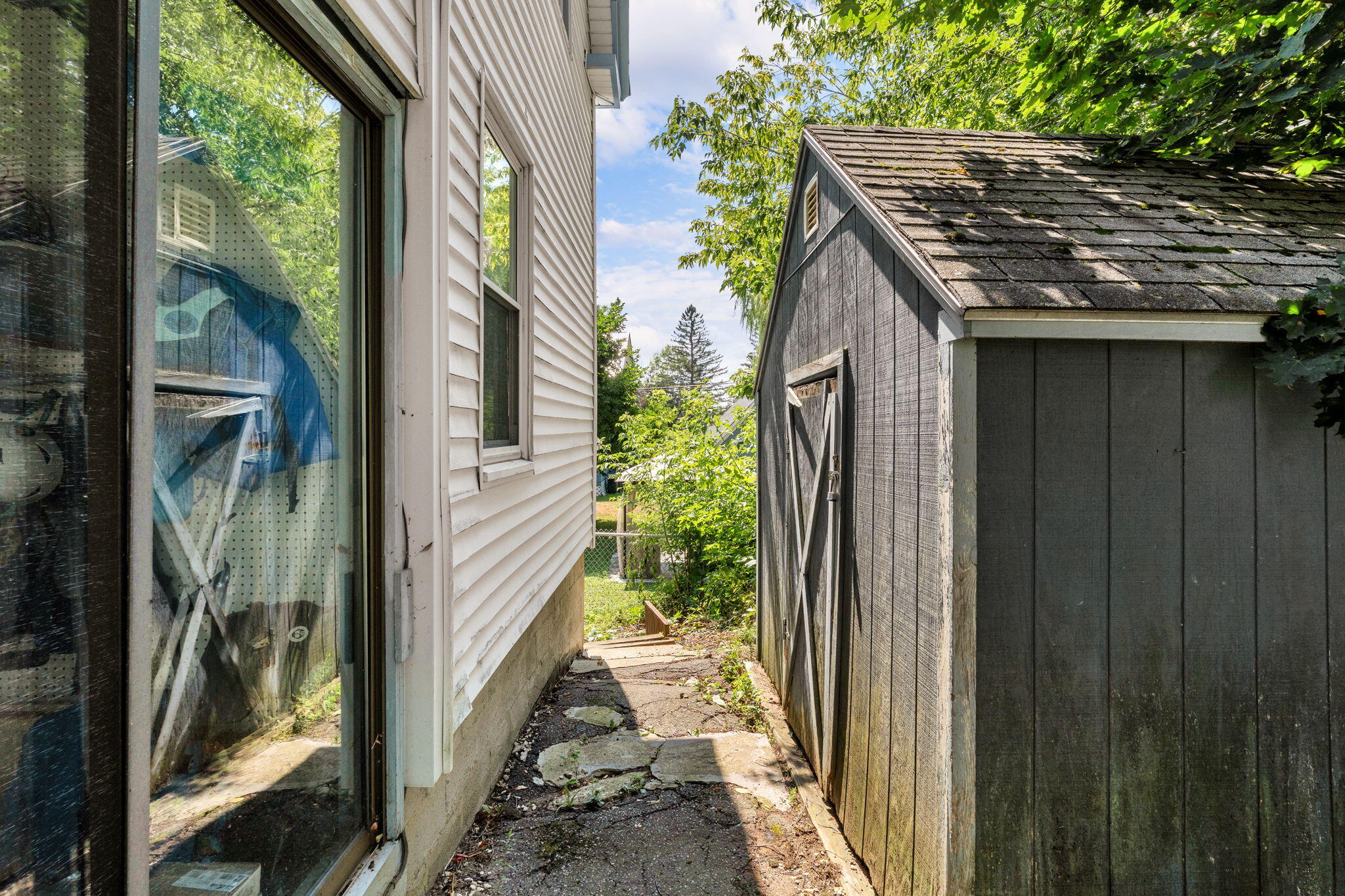 227 Bates Street