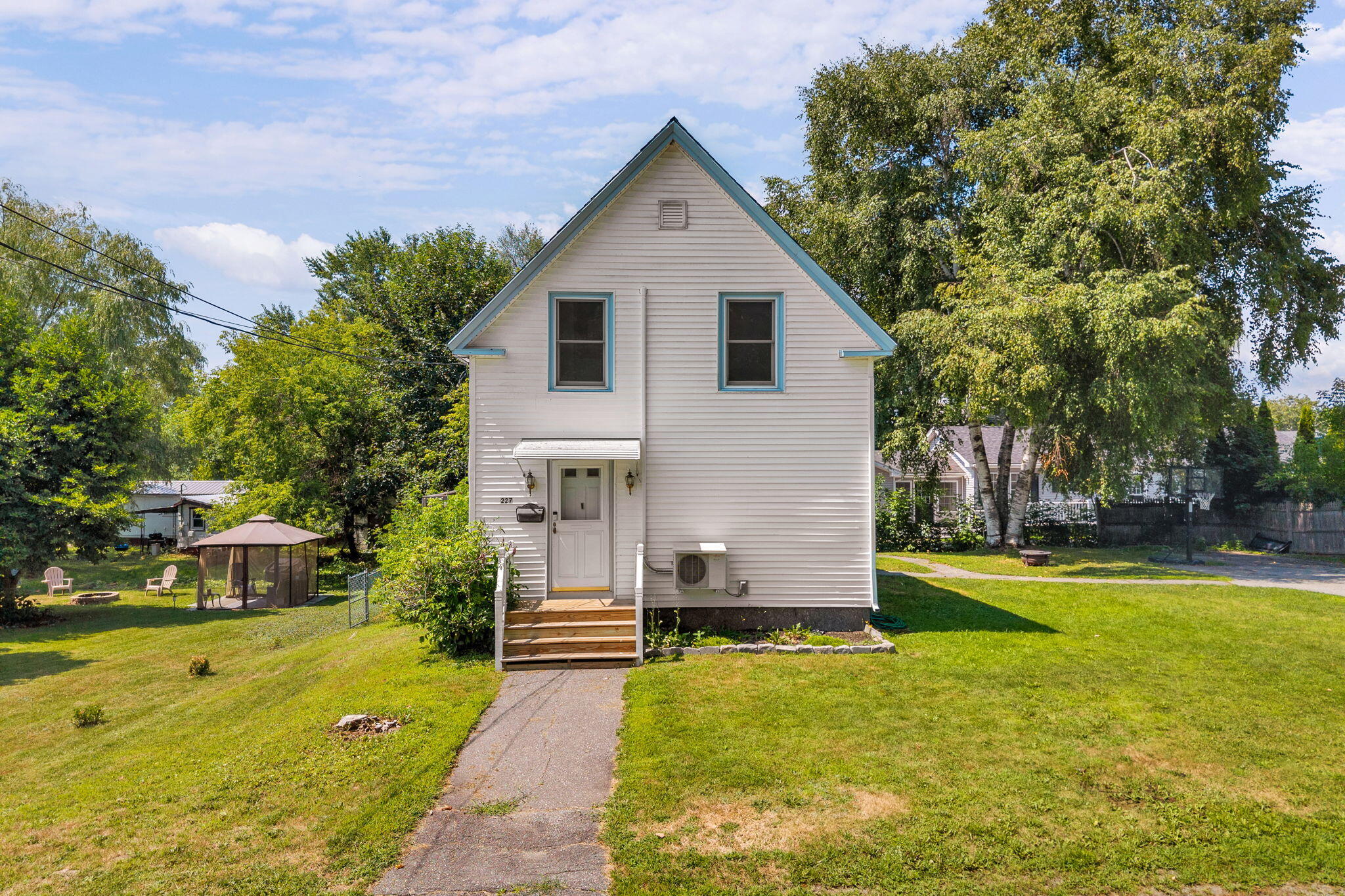 227 Bates Street