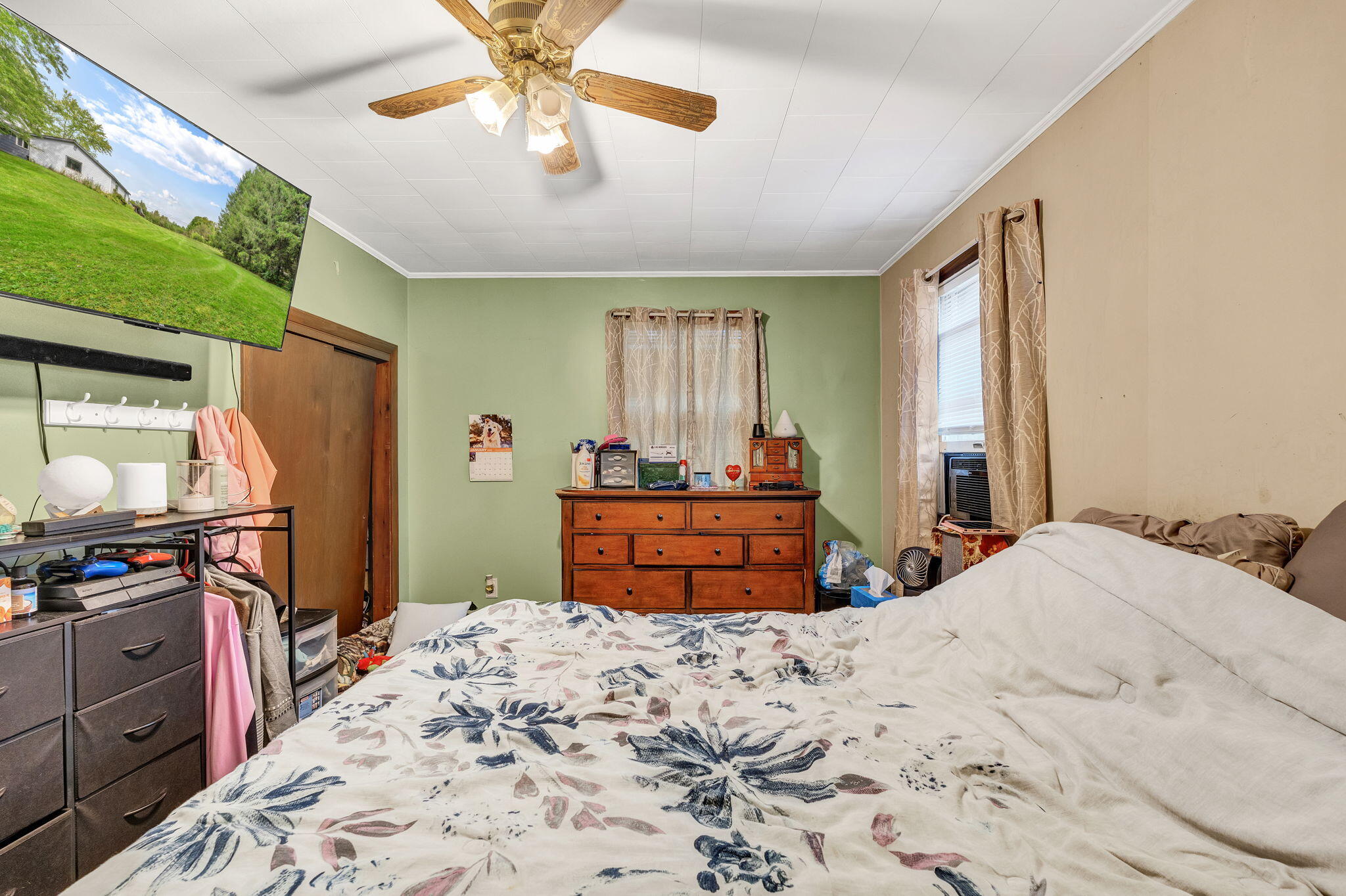 726 Ludlow Road