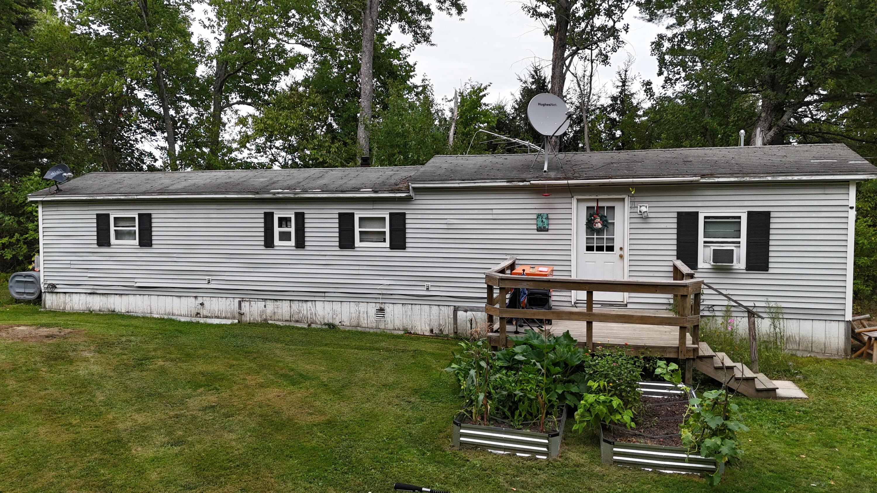 51 River Road