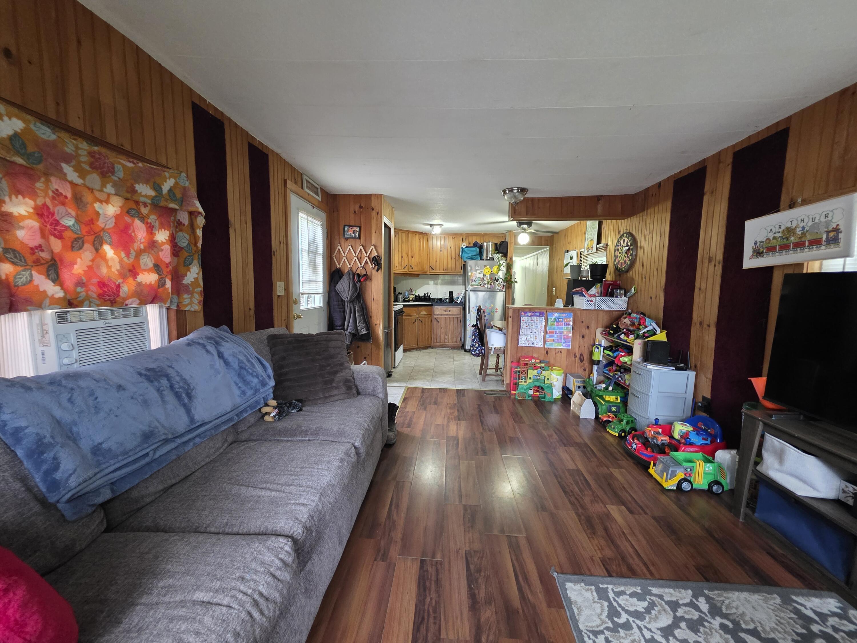 51 River Road