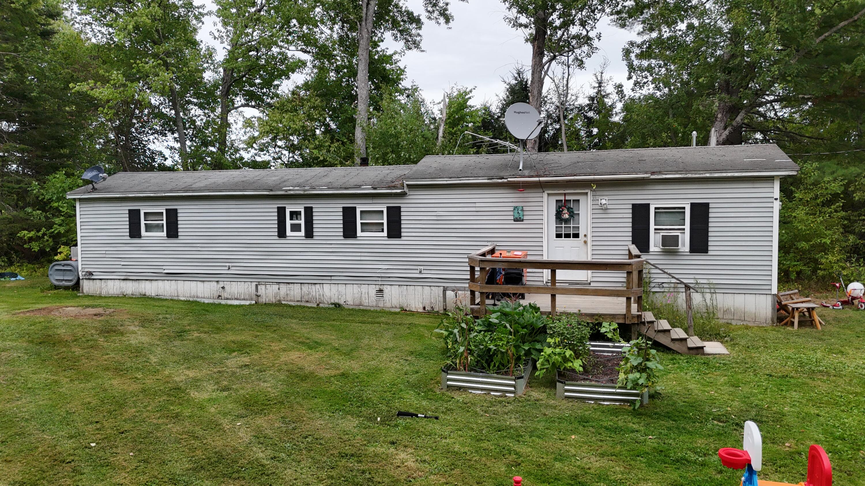 51 River Road