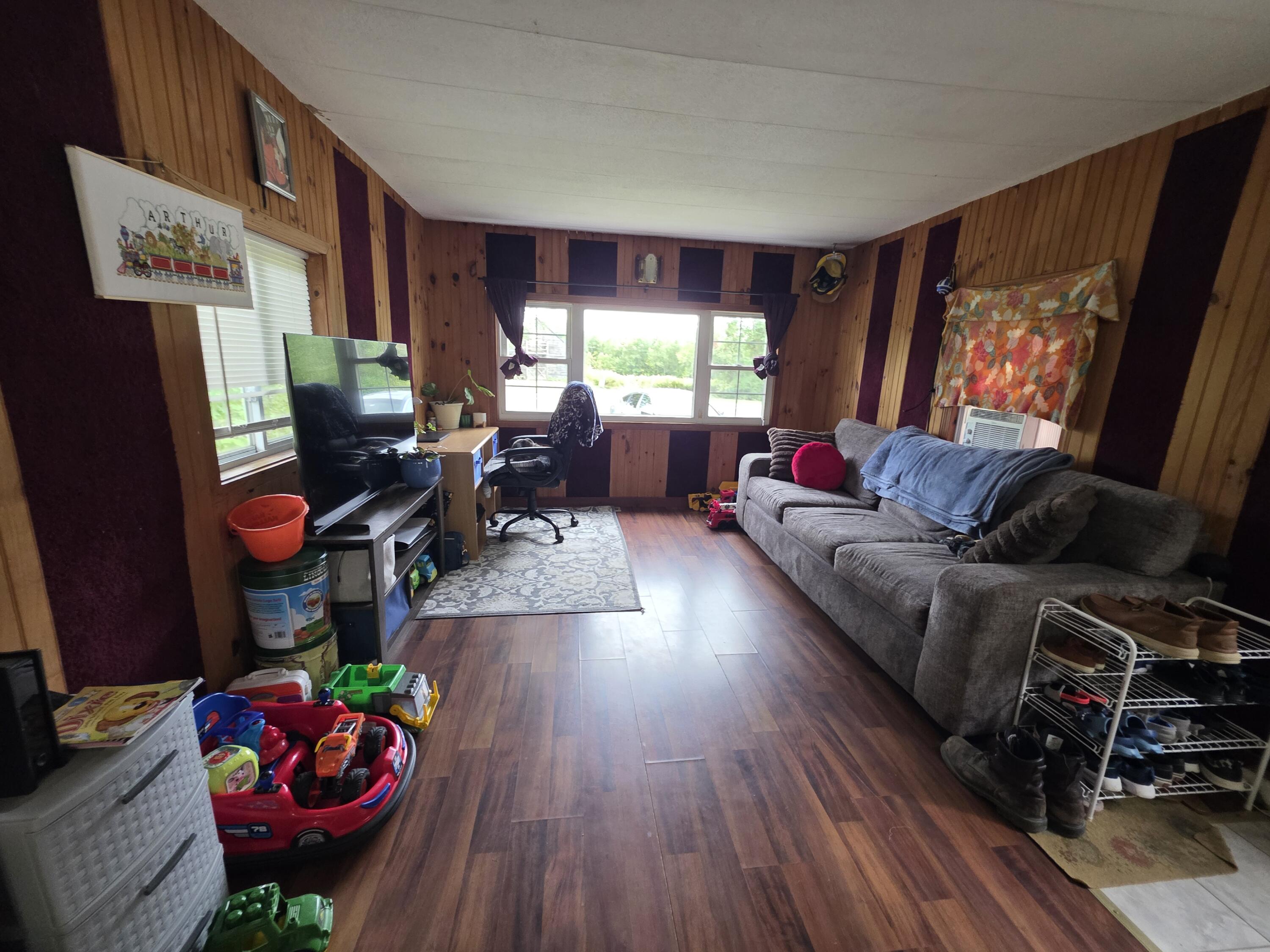 51 River Road