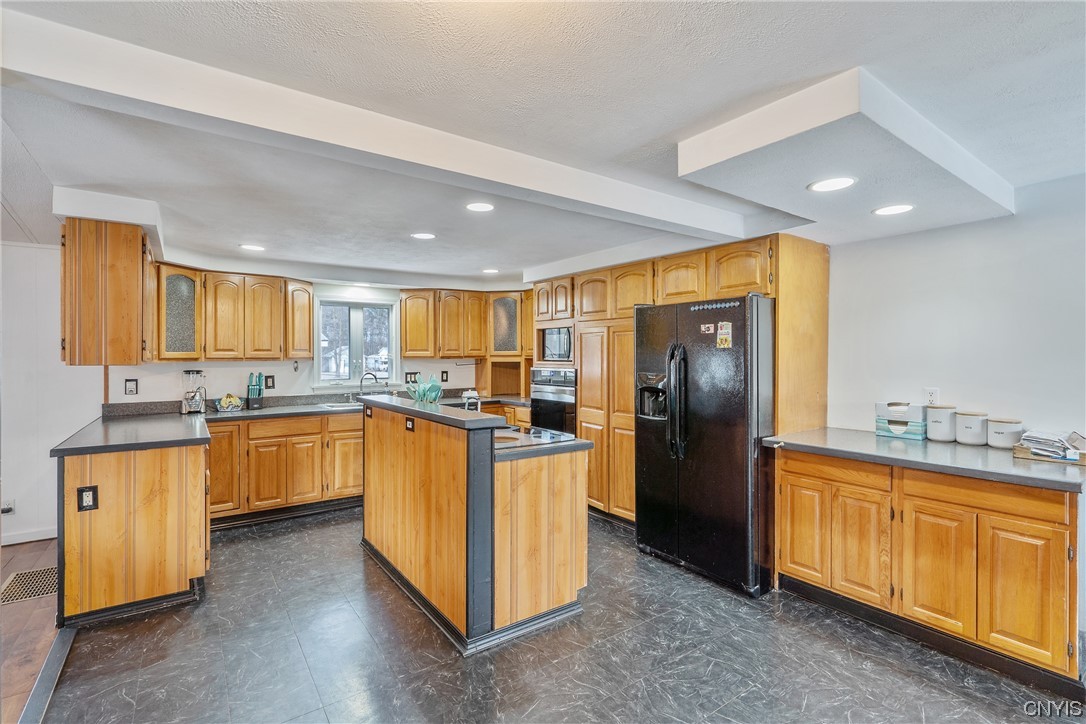 137 Searles Road