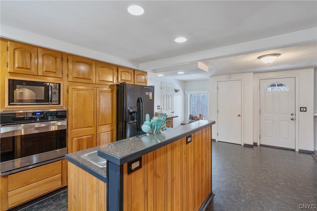 137 Searles Road