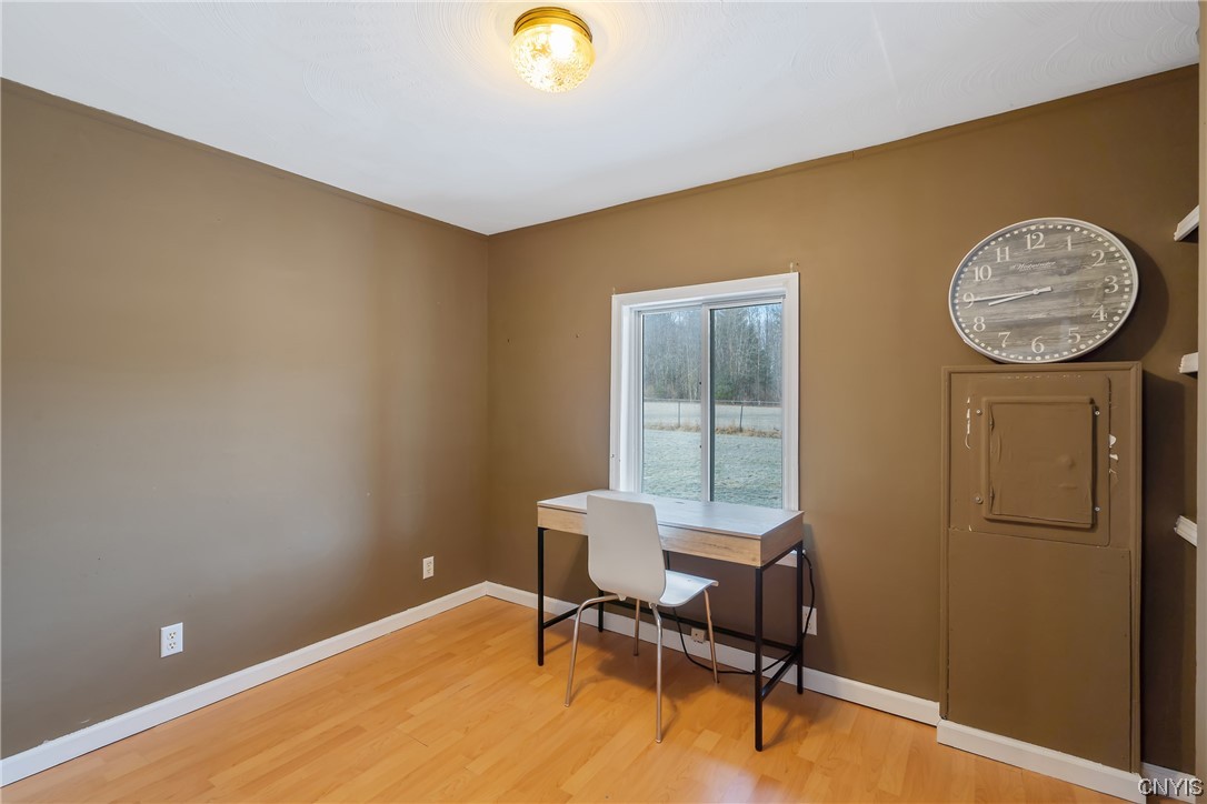 137 Searles Road