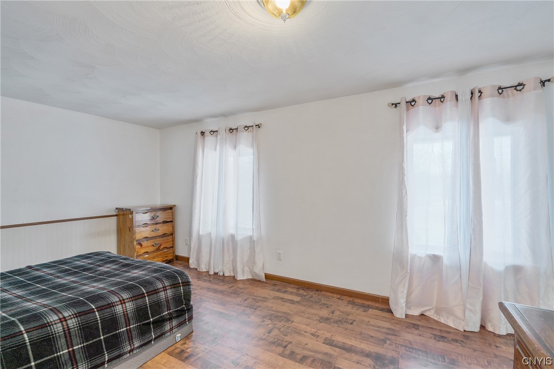 137 Searles Road
