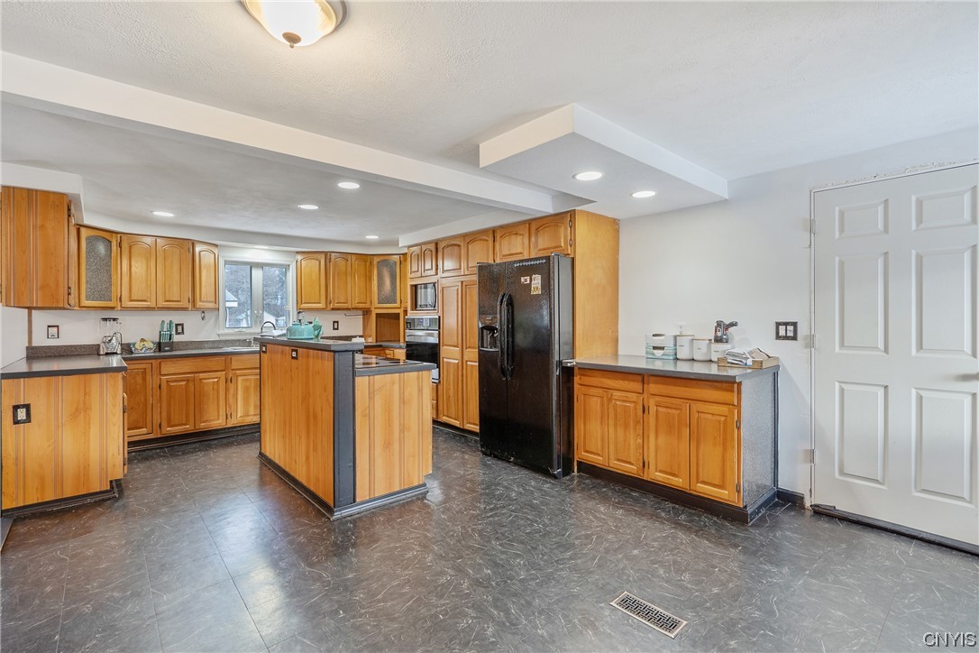 137 Searles Road