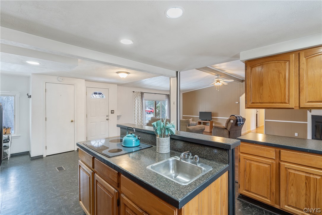 137 Searles Road