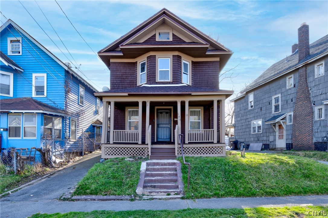 146 East Bissell Street