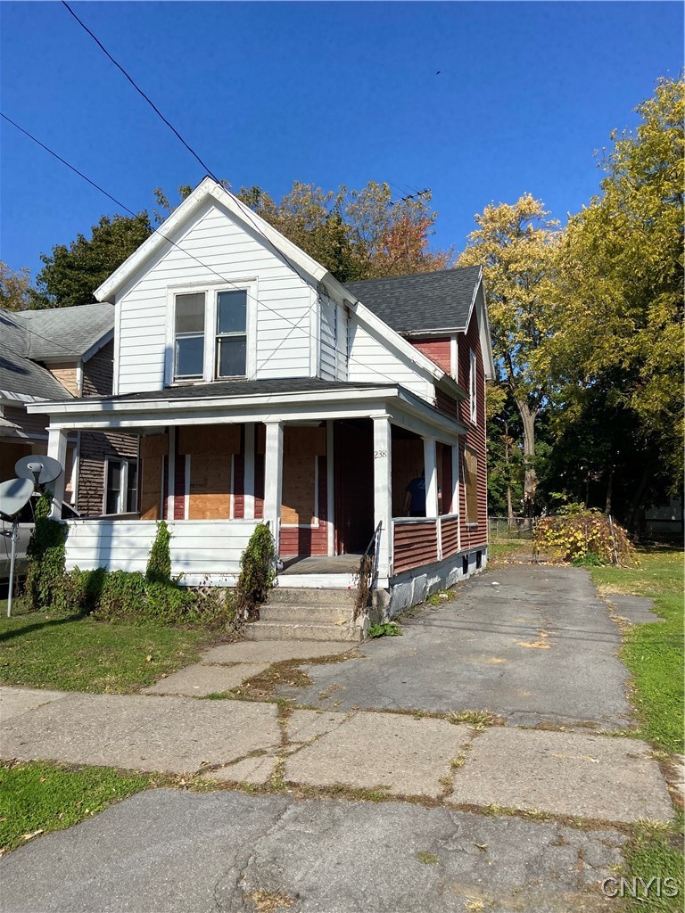238 Putnam Street