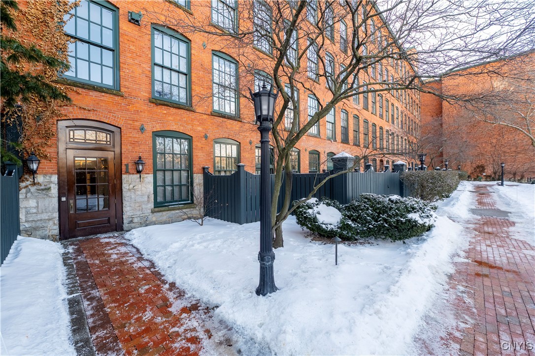 429 North Franklin Street 502