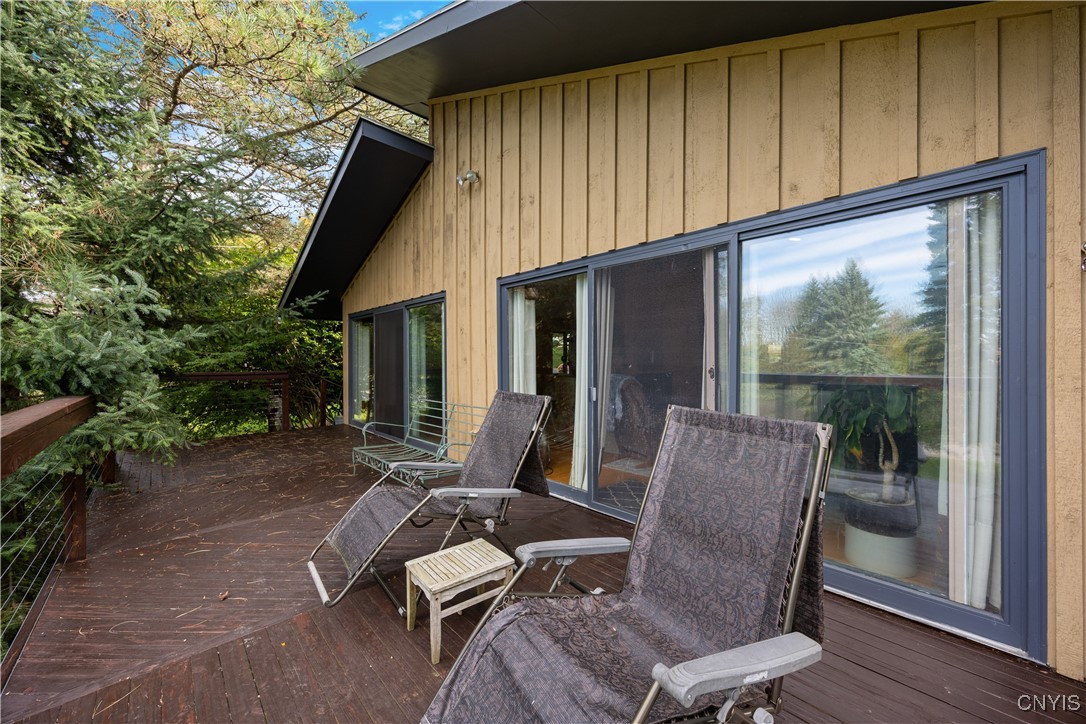 5231 East Foxhill Lane