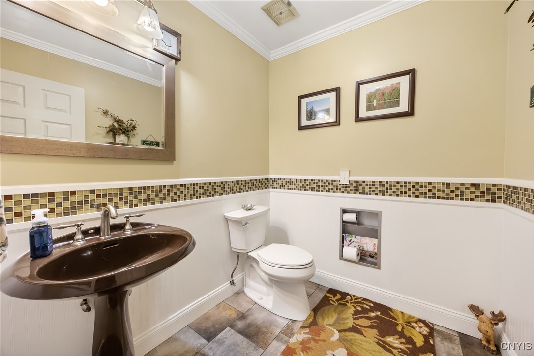 5231 East Foxhill Lane