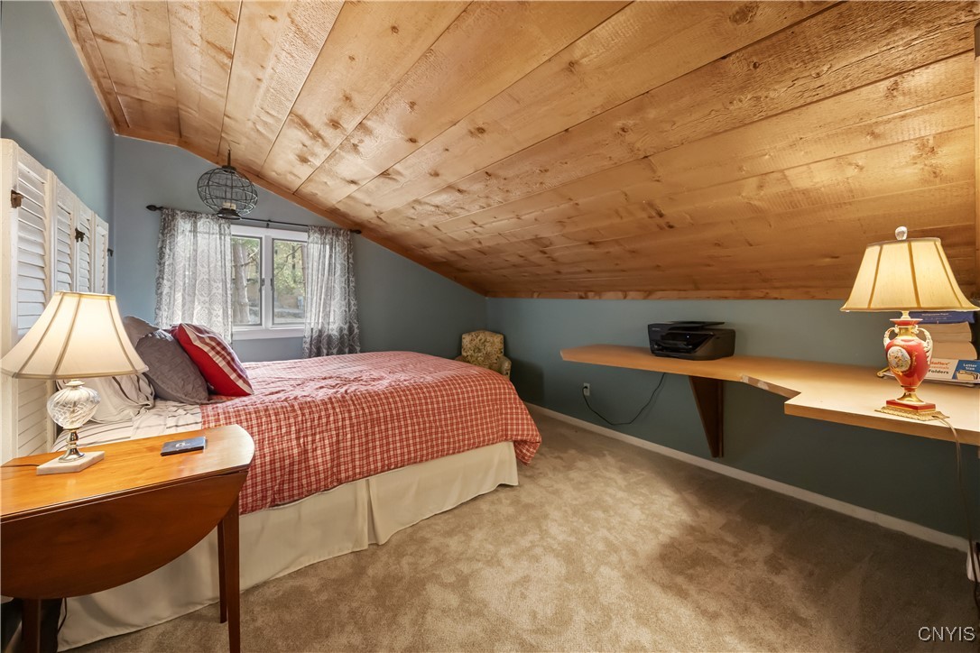 5231 East Foxhill Lane