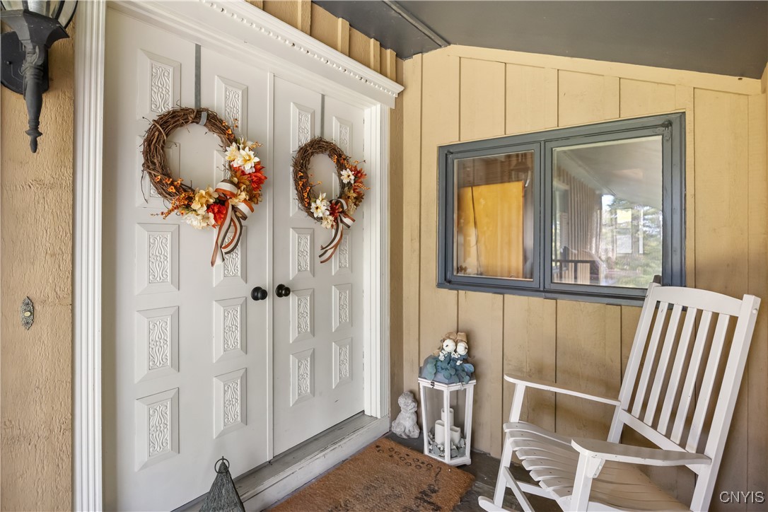 5231 East Foxhill Lane