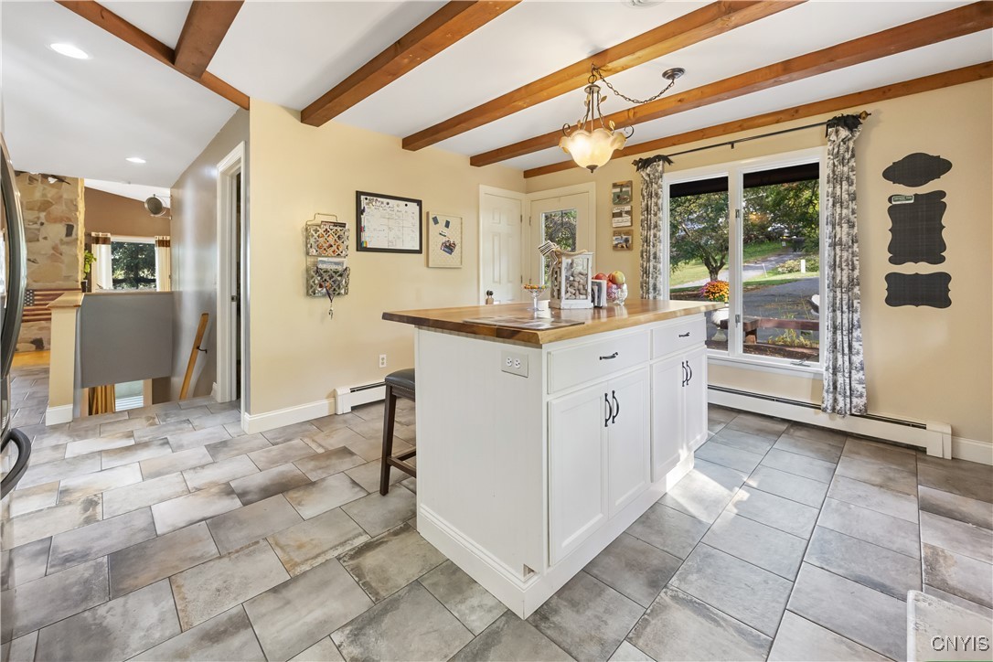 5231 East Foxhill Lane