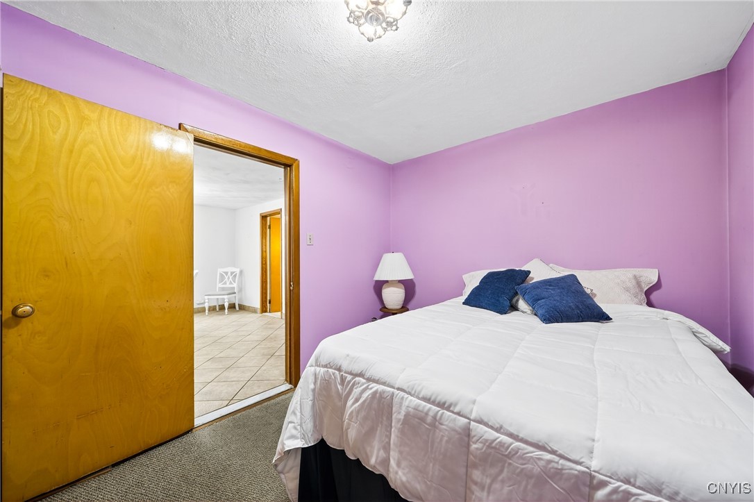 809 East Division Street