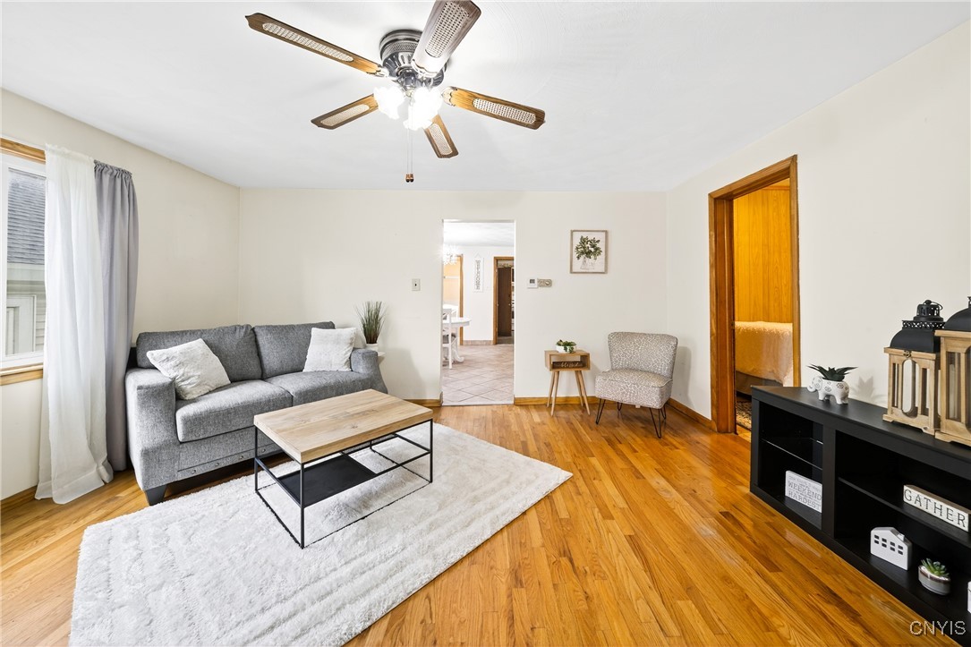 809 East Division Street