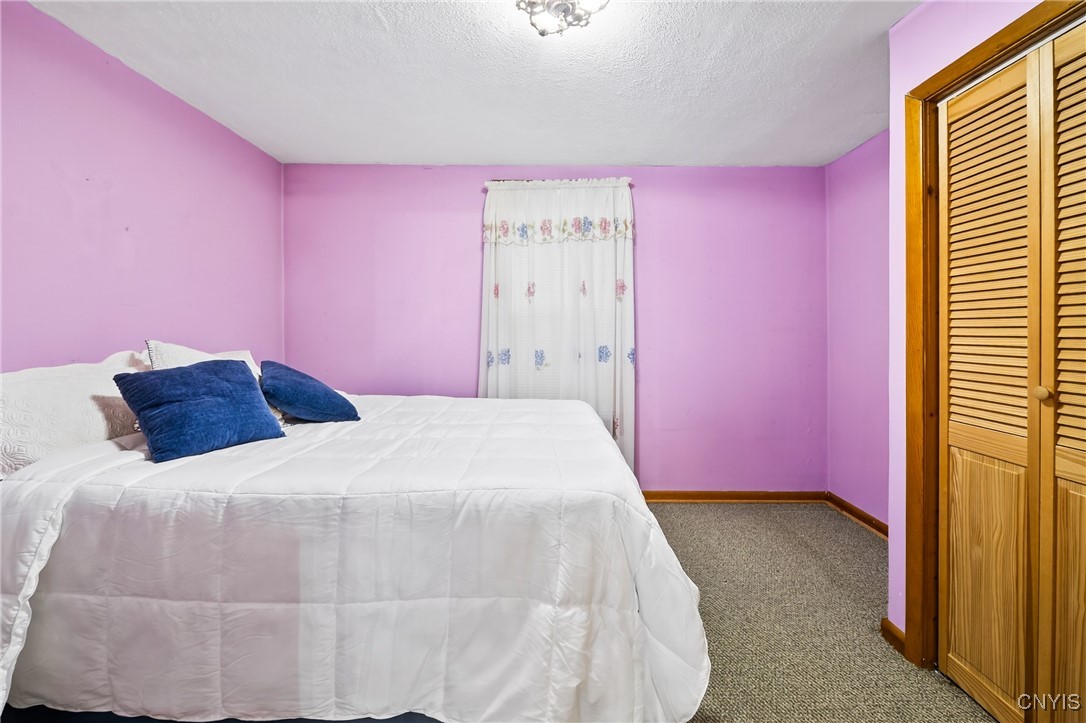 809 East Division Street