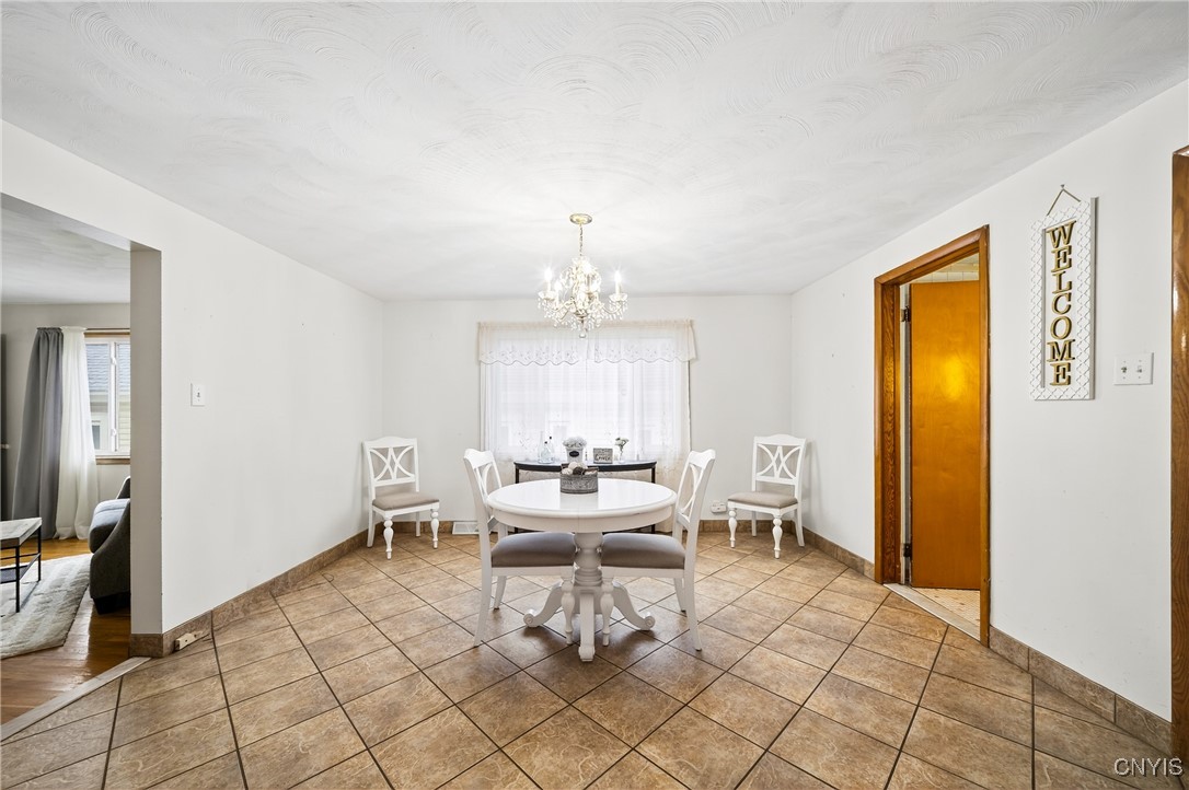 809 East Division Street