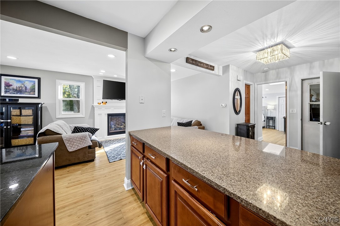 8302 Parker House Path