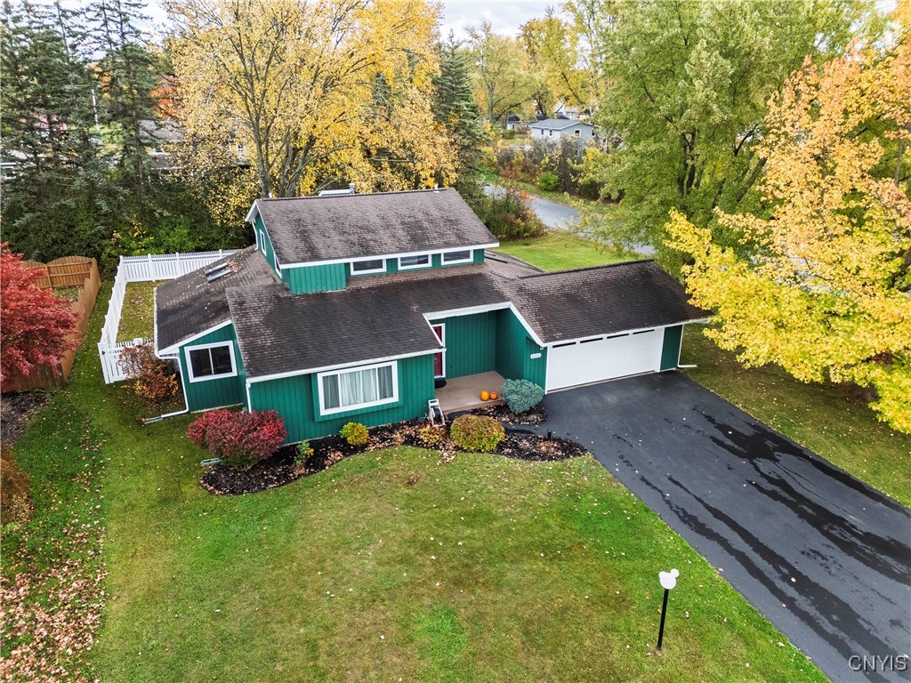 8302 Parker House Path