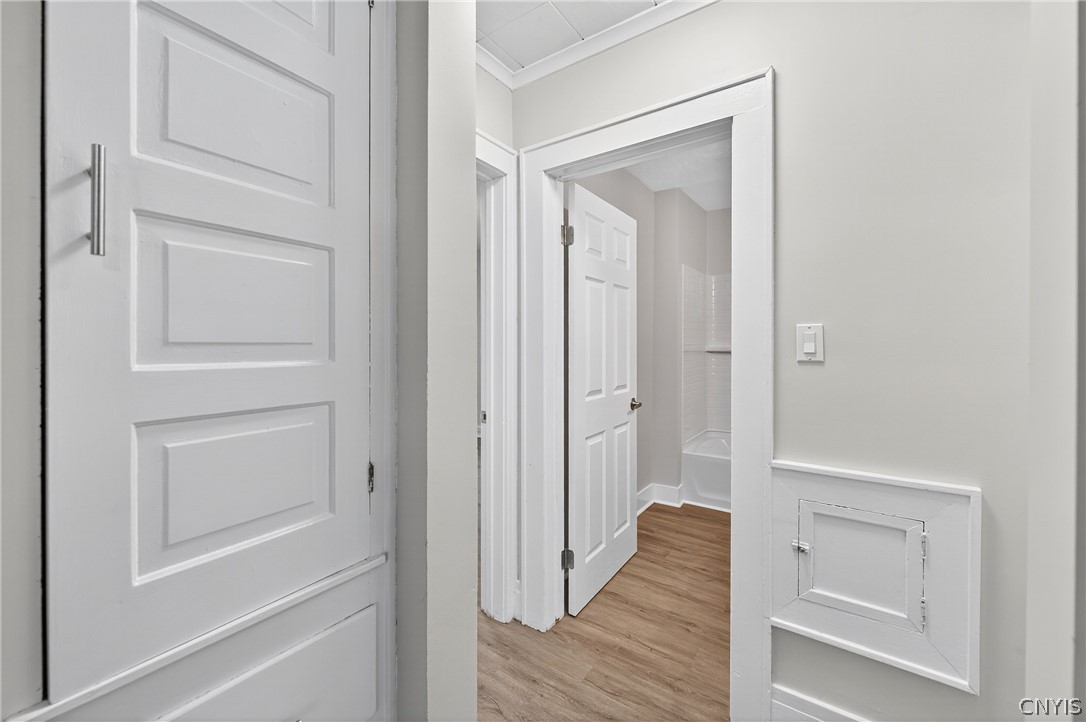 111 Maplehurst Avenue