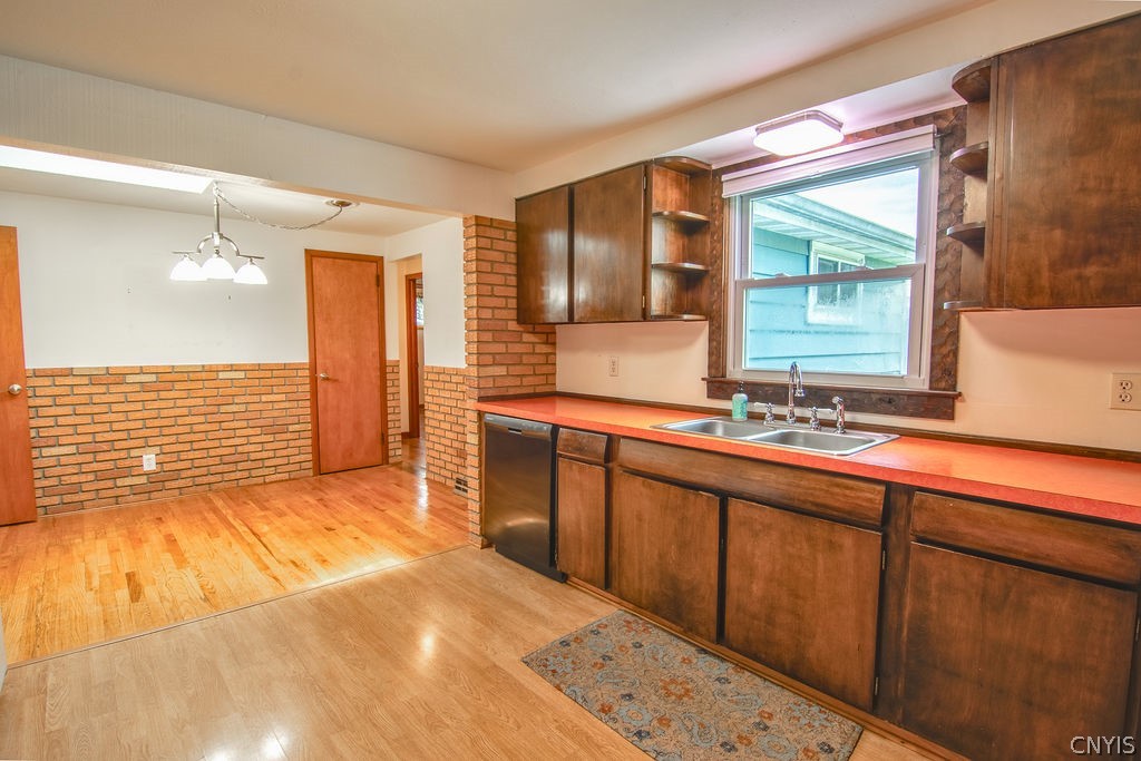 311 Swansea Avenue