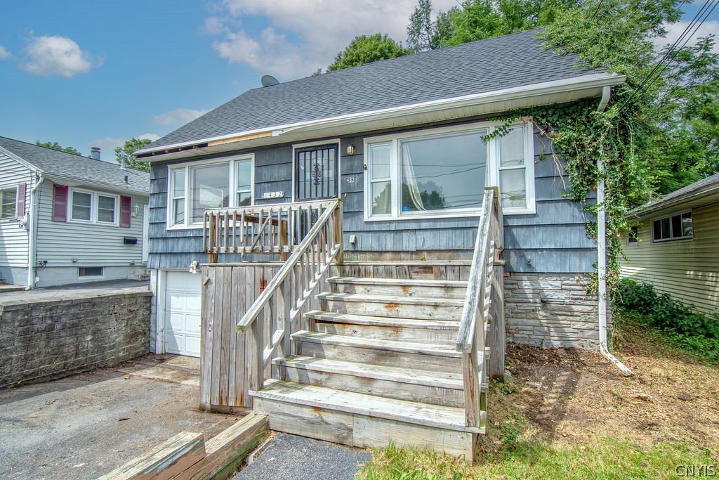 432 South Edwards Avenue