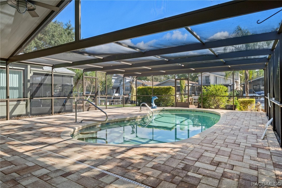 11504 W Clubview Drive