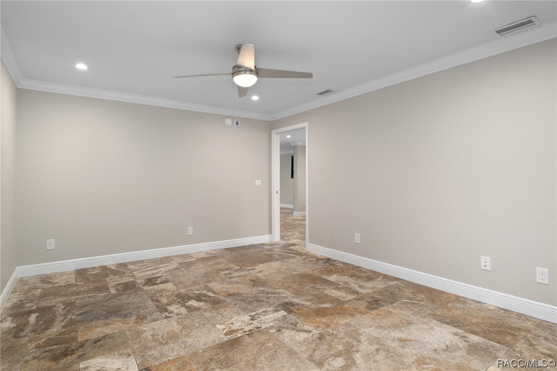 11504 W Clubview Drive