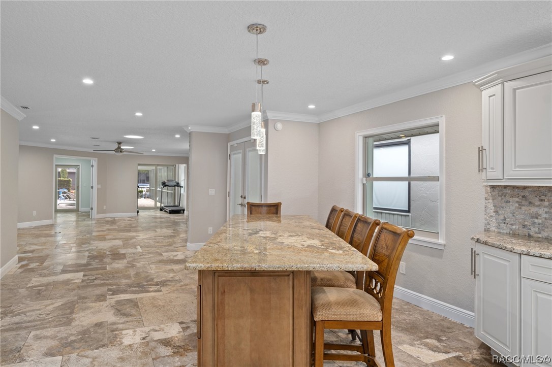 11504 W Clubview Drive