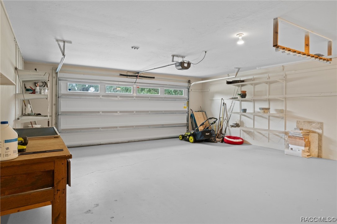 11504 W Clubview Drive