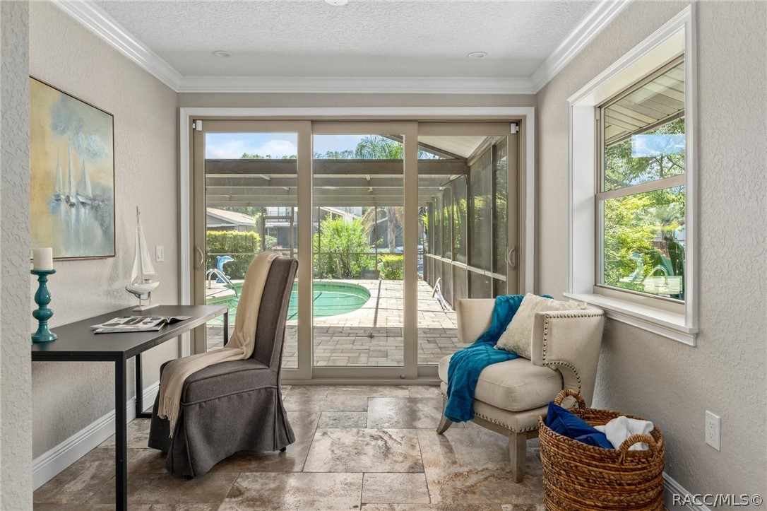 11504 W Clubview Drive