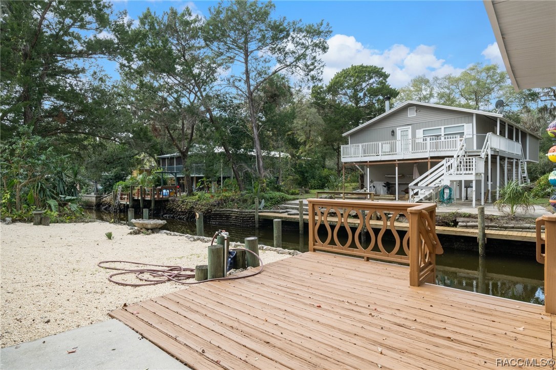 6832 S Holly Oak Point
