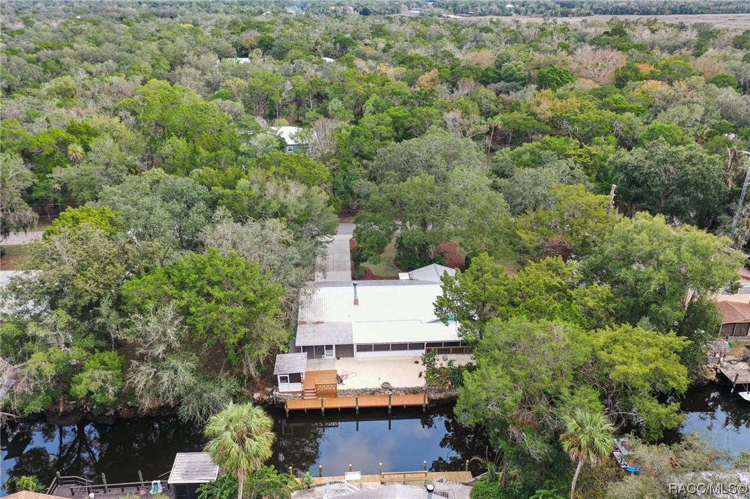 6832 S Holly Oak Point