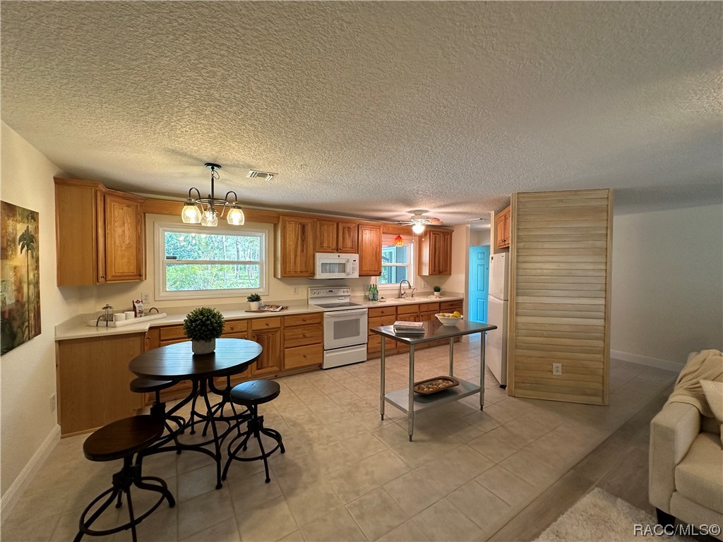 6832 S Holly Oak Point