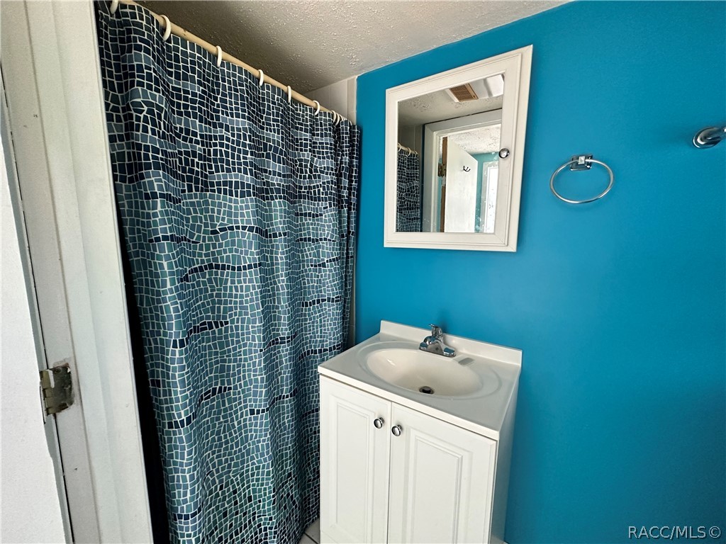8917 W River Glen Court