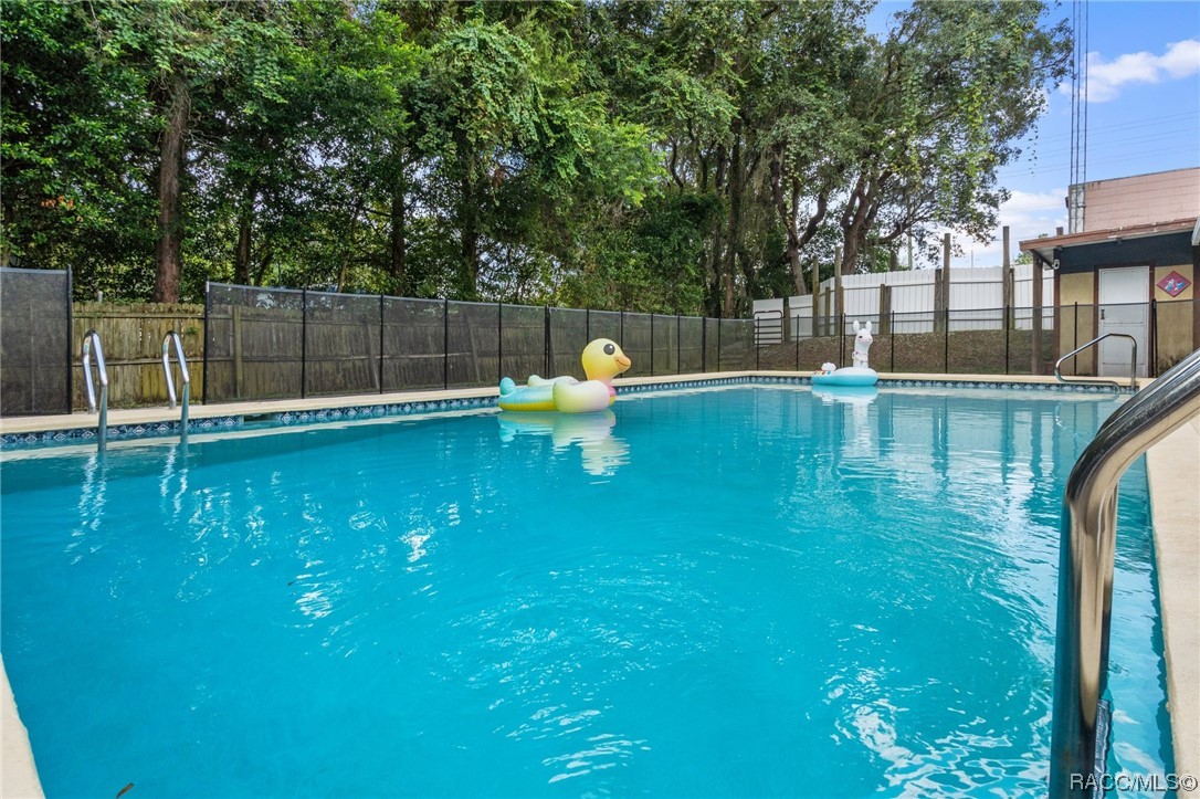 4948 W Pleasant Acres Place