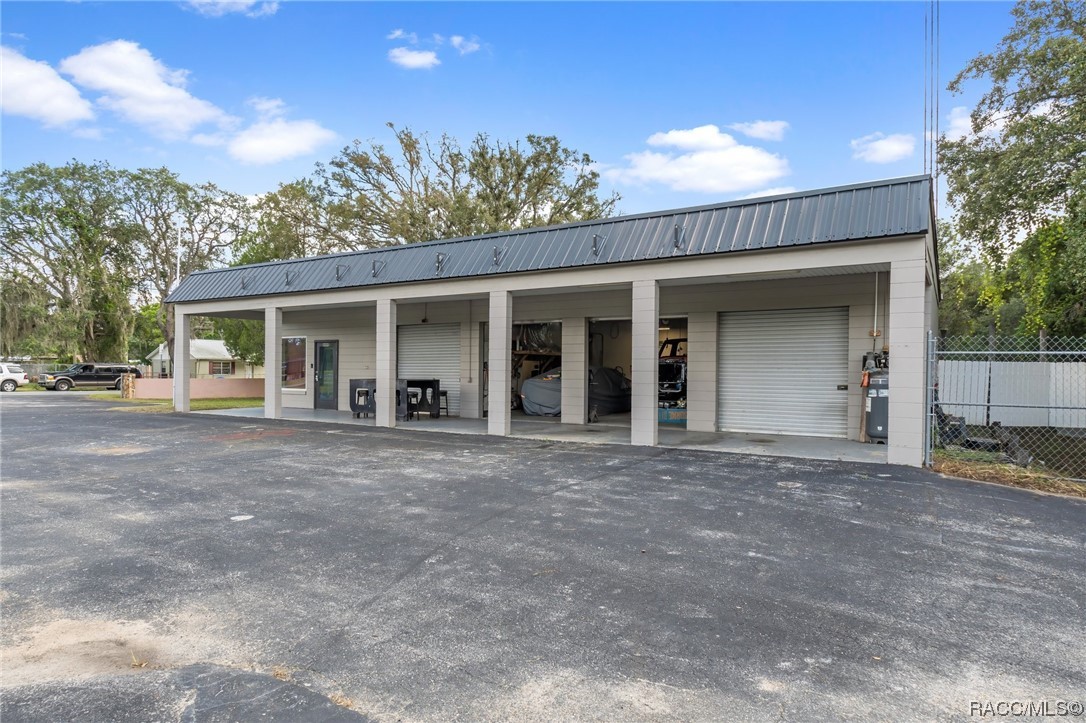 4948 W Pleasant Acres Place