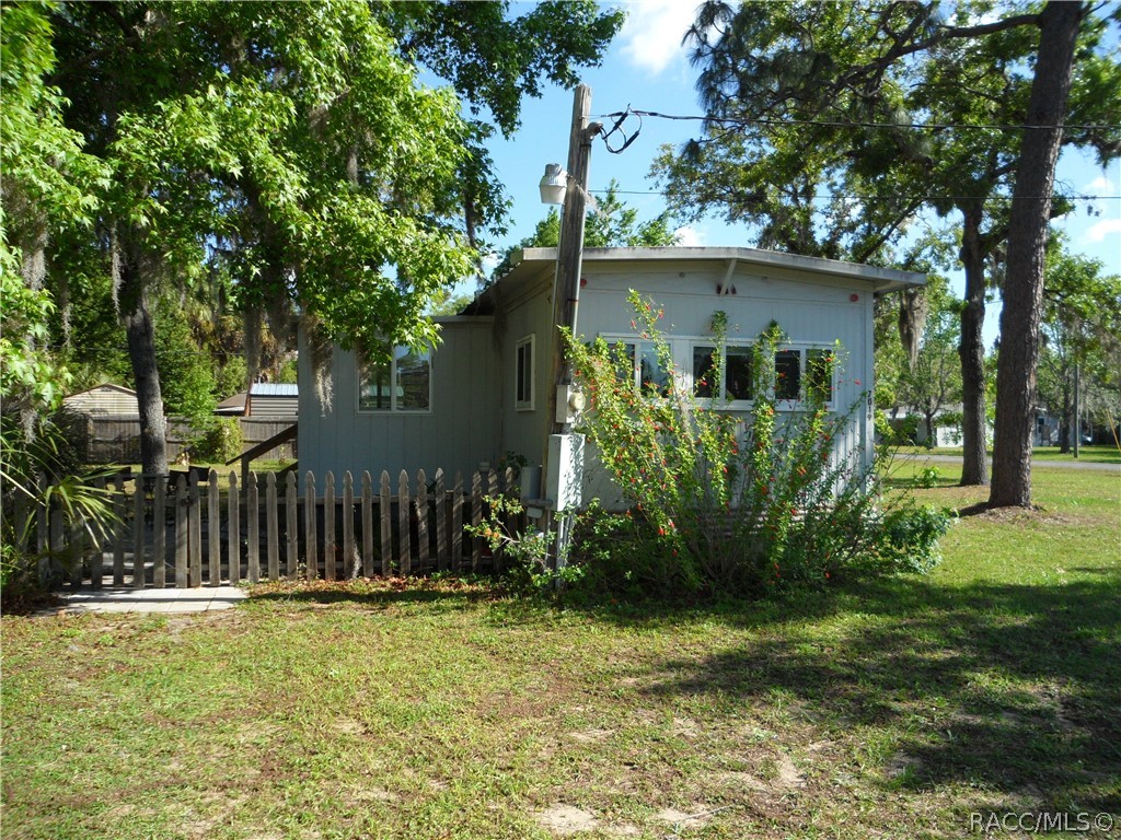 7019 W Jackson Lane