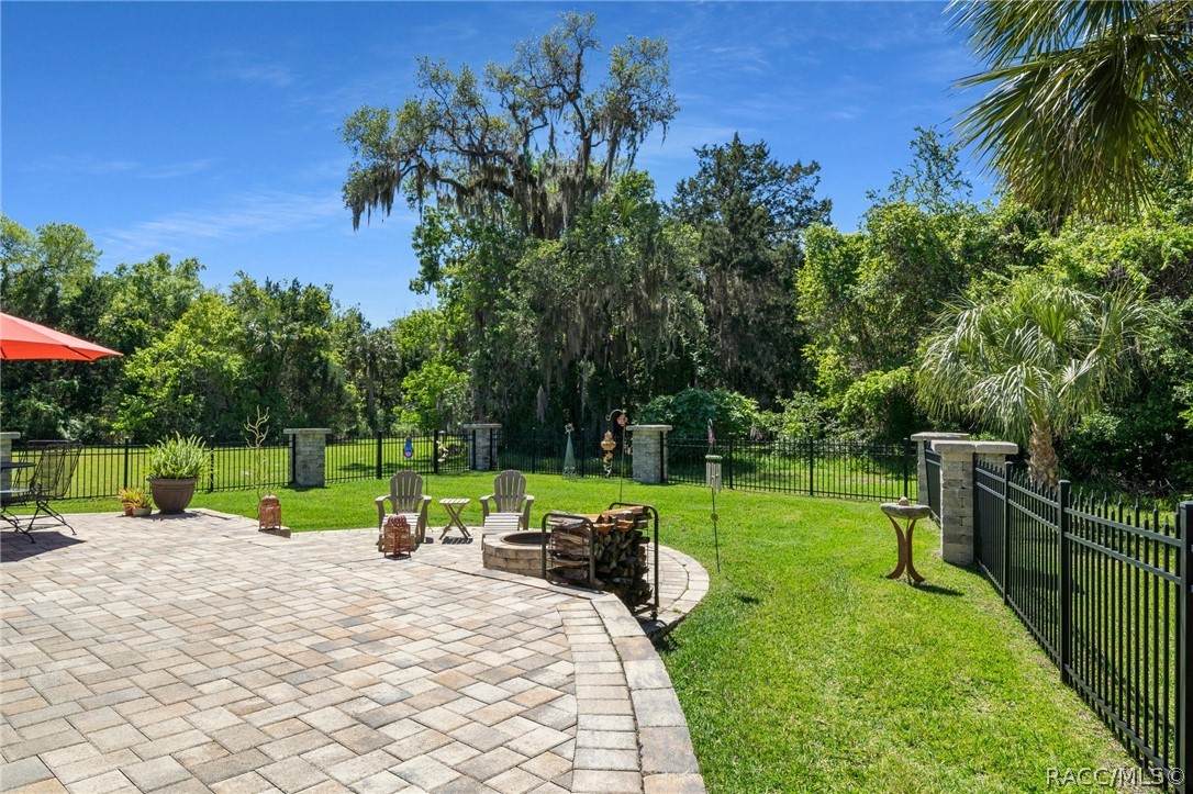 4600 S Sawgrass Circle