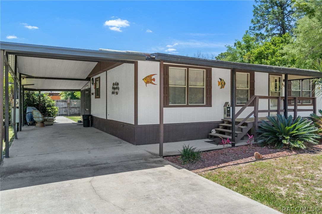7510 W Otter Street